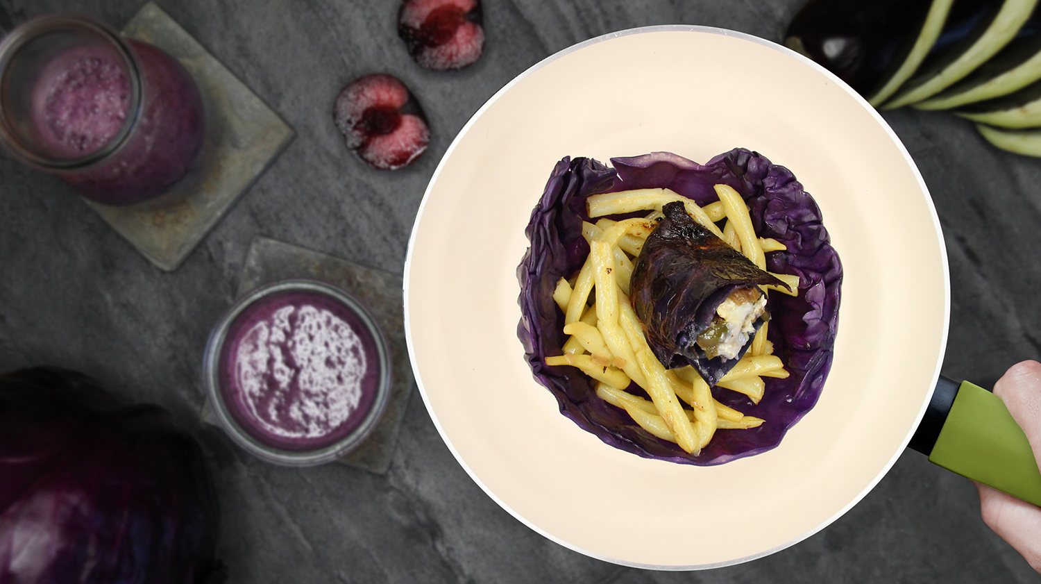 Rotkohltaschen mit Gemüse-Ziegenkäsefüllung - Foodblog Pfannenliebling